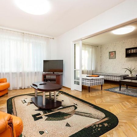 3 Room Central Apartmend 90M2 Parking For One Car Fifth Floor And The Building Does Not Have An Elevator Талин Екстериор снимка