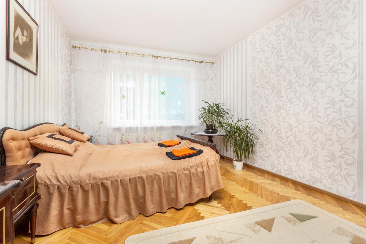 3 Room Central Apartmend 90M2 Parking For One Car Fifth Floor And The Building Does Not Have An Elevator Талин Екстериор снимка